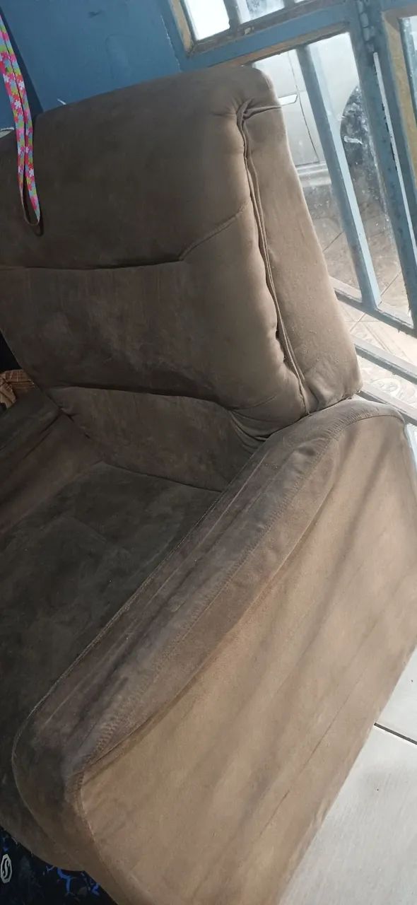 Vários Itens Confira!  Aspirador e Poltrona  - Foto 5