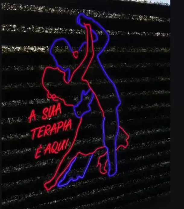 Tudo em led e letreiro luminosos. - Foto 5
