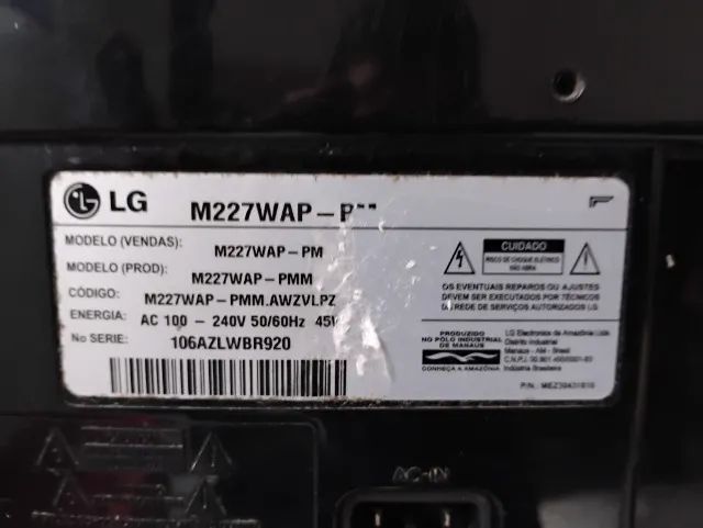 Tv e monitor LG 14 polegadas com conversor digital e controles  R$ 200,00 - Foto 2