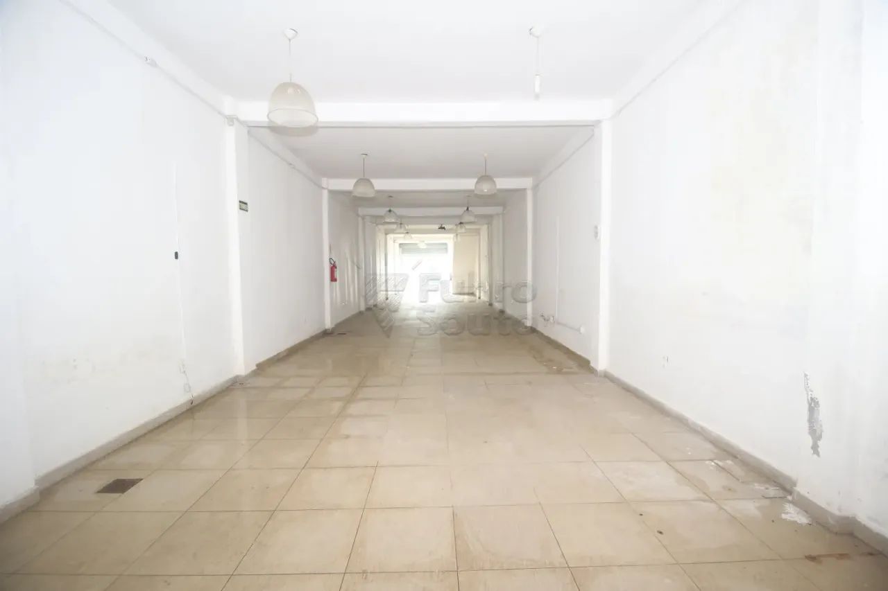 Aluguel de Loja em Prédio Comercial no Centro