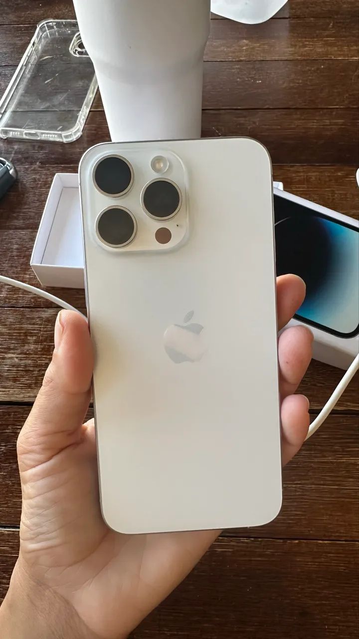 iPhone 15 pro max  - Foto 2