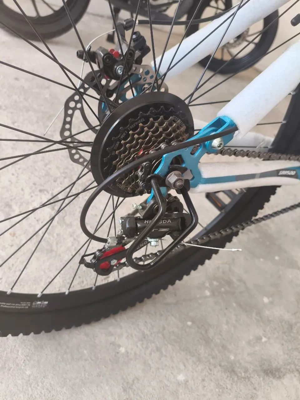 Bicicleta aro 26 - Foto 3