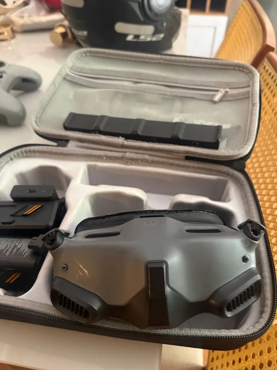 DJI Avata 1 - Kit Completo - Foto 4