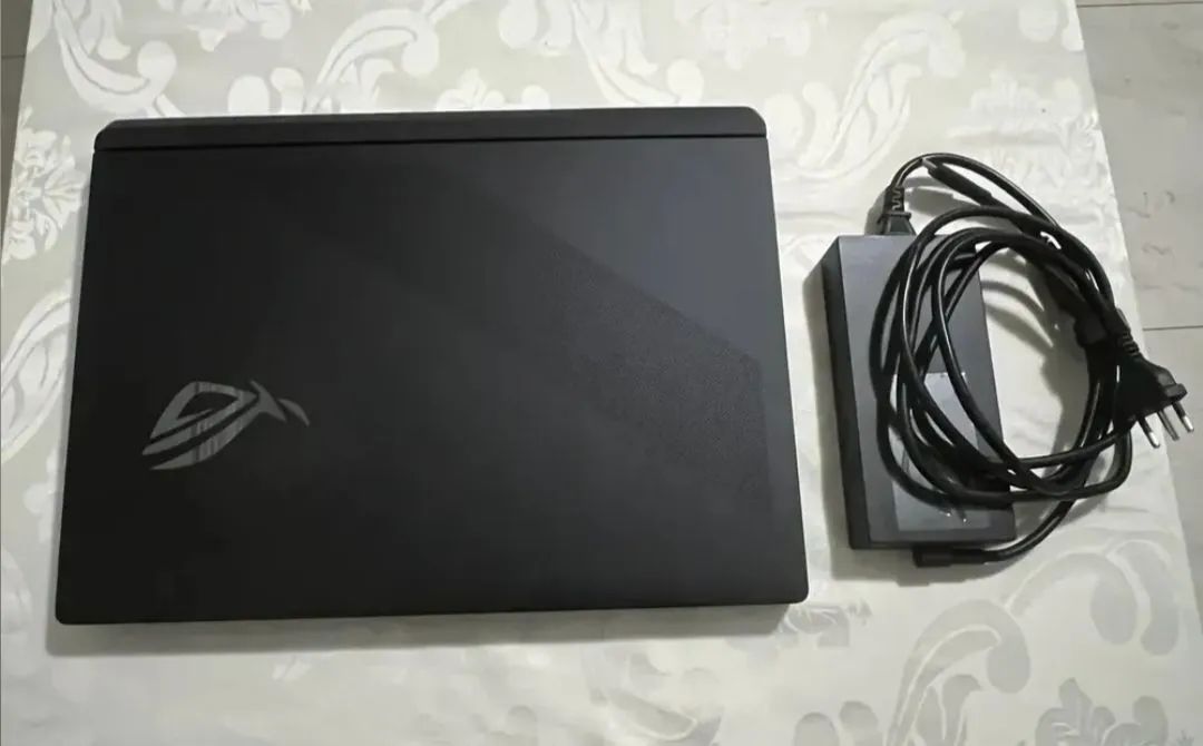 ROG STRIX SCAR 18, RTX 5080, CORE 9 ULTRA - Foto 5
