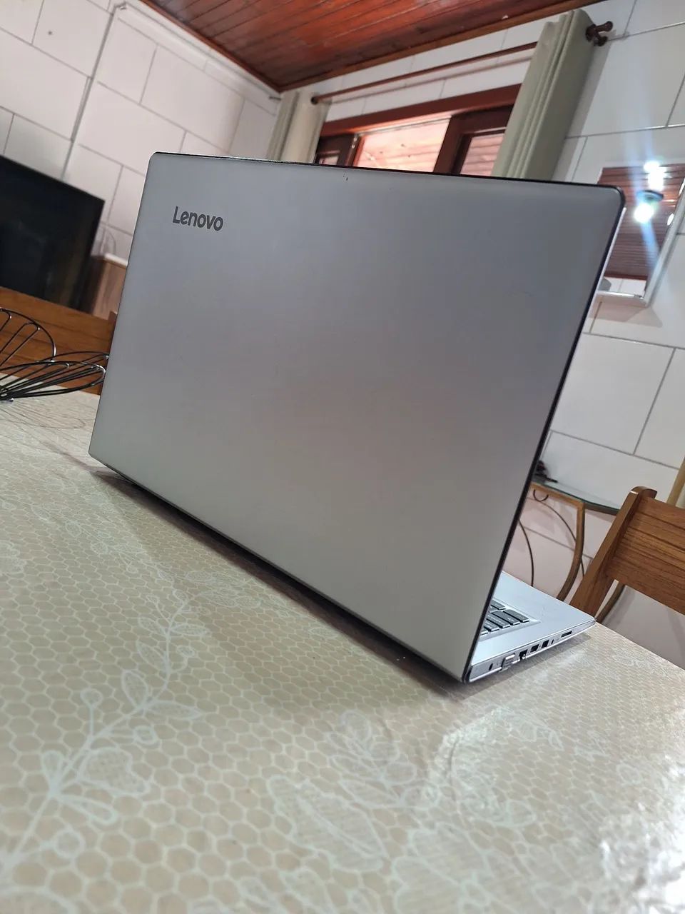 Vendo notebook Lenovo IdeaPad 310-15ISK - Foto 2