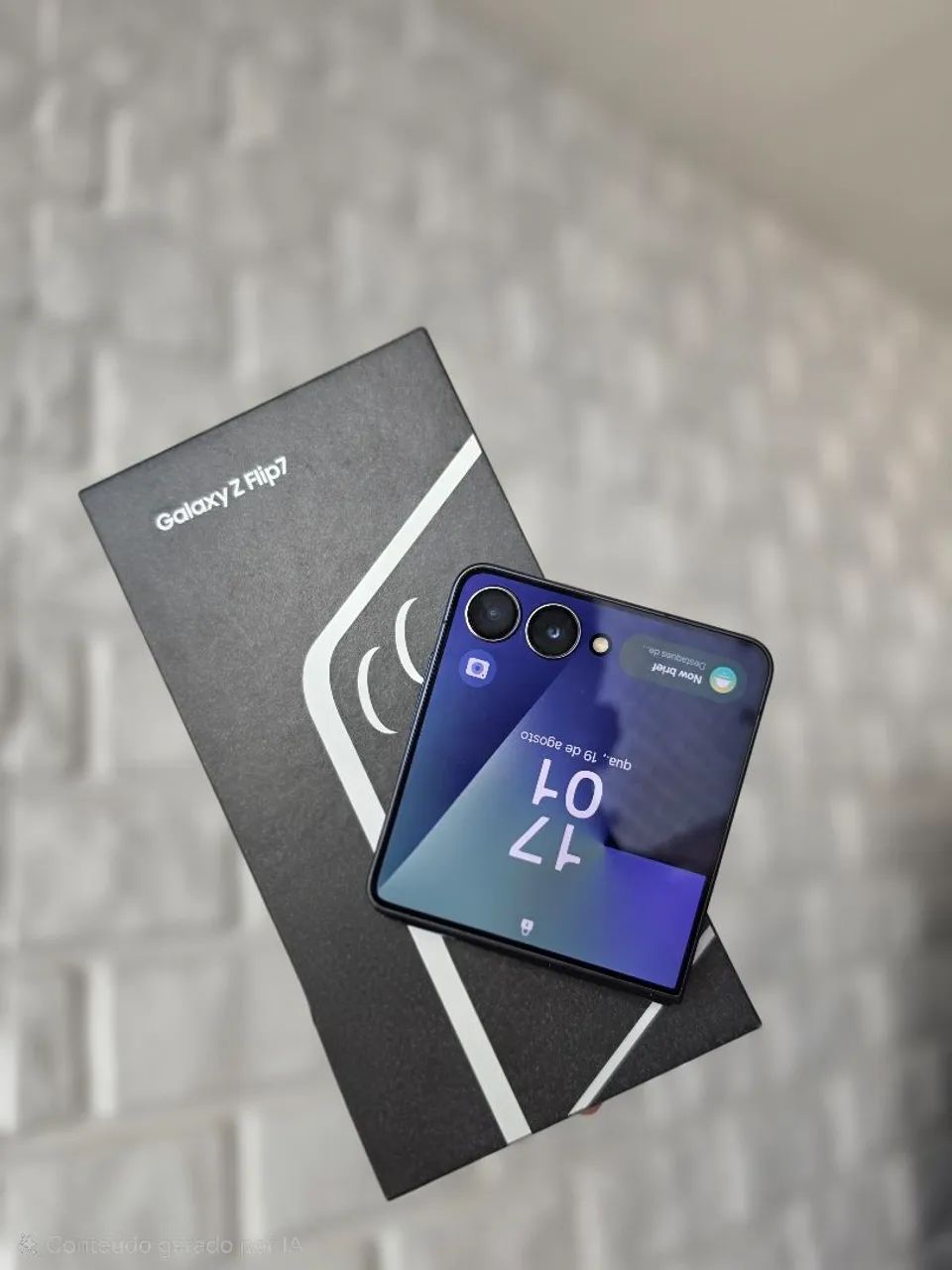 Galaxy Z Flip7 - Semi Novo - NEGOCIÁVEL.  - Foto 3