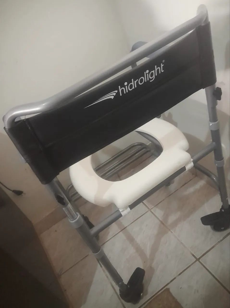 Cadeira de banho  - Foto 2