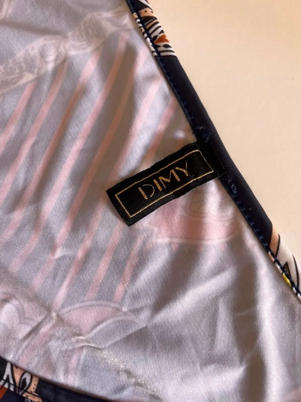 body azul marinho com estampa dimy - Foto 4