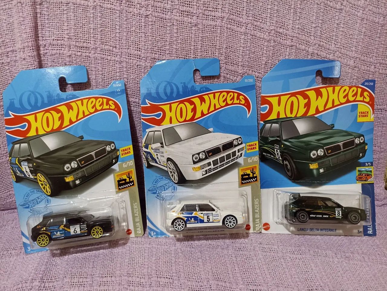 Hot Wheels Lancia kit com 3