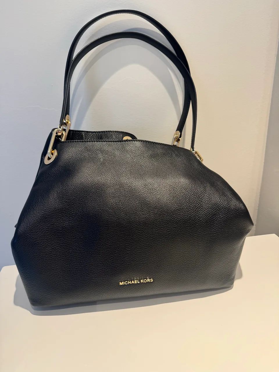 Bolsa Michael Kors Haven Preta Original  - Foto 3