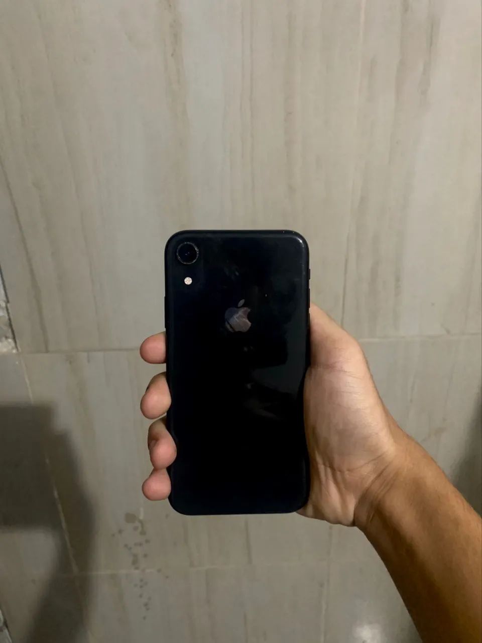 IPHONE XR 64gb 