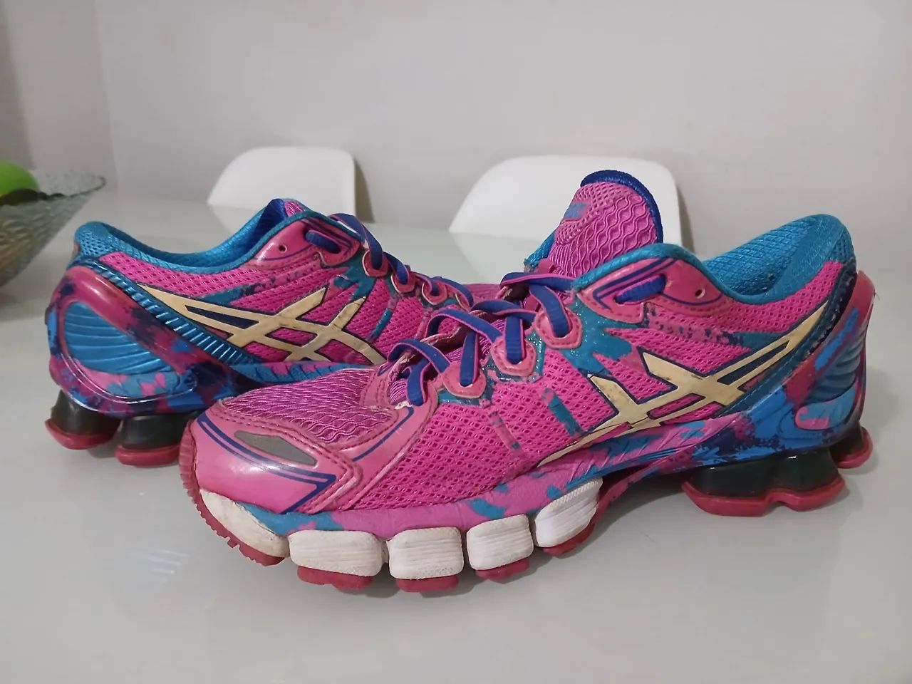 Vendo esse Tênis femenino 37 usado em bom estado 