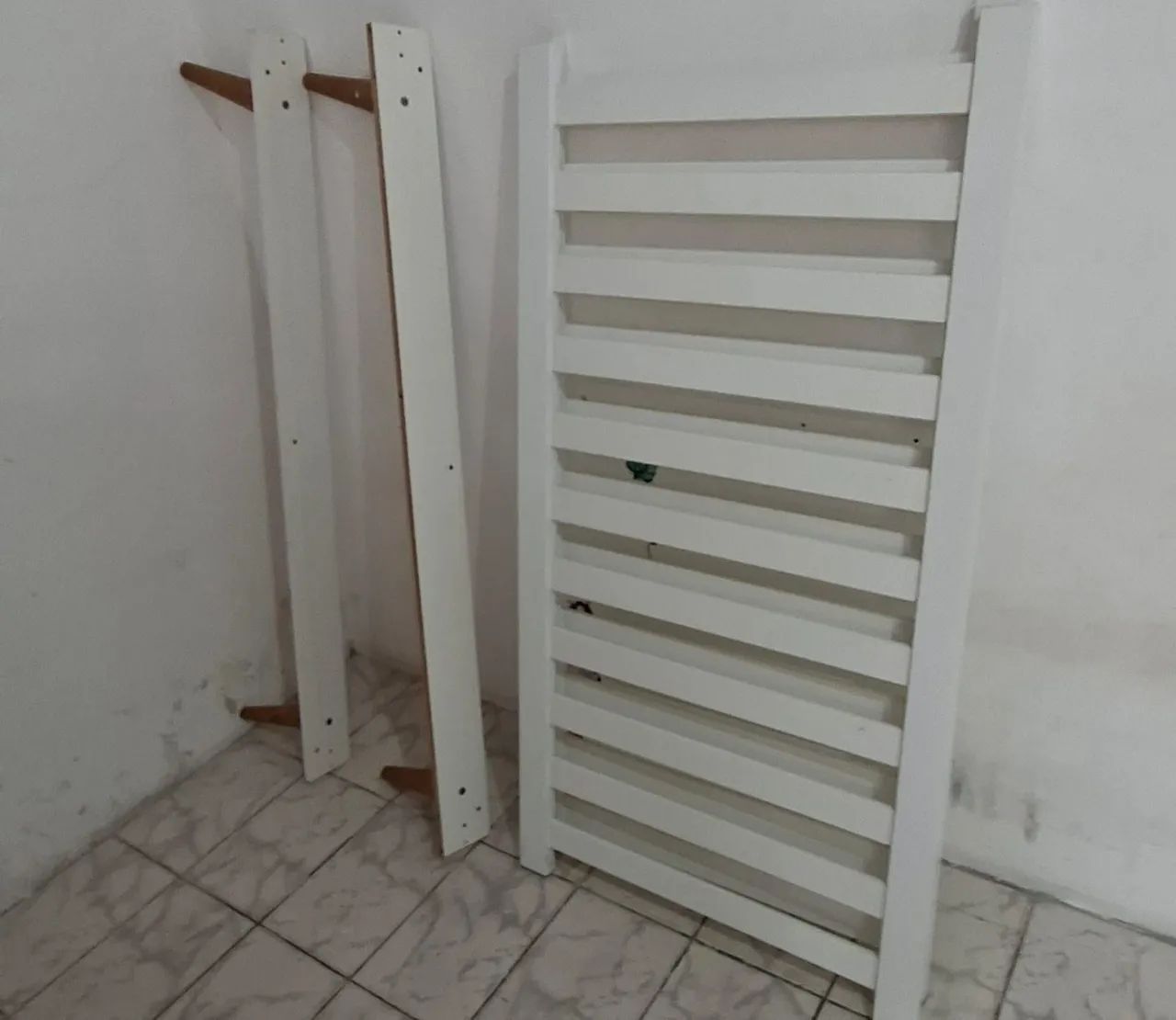 Berço branco  - Foto 2