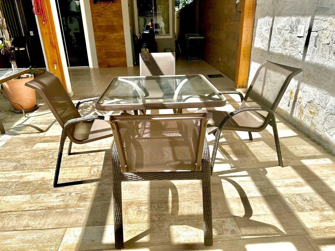 CONJUNTO MESA EXTERNA PISCINA PINTURA ELETROSTATICA  - Foto 2