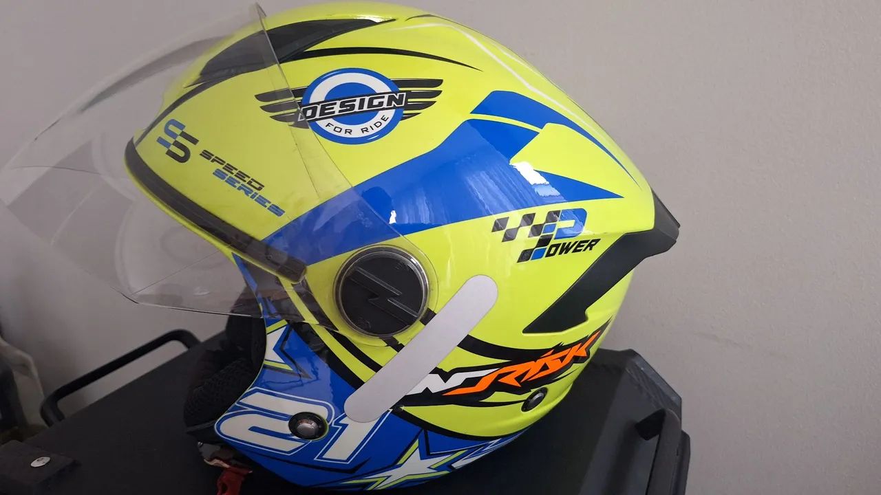 Capacete e Baú - Foto 2