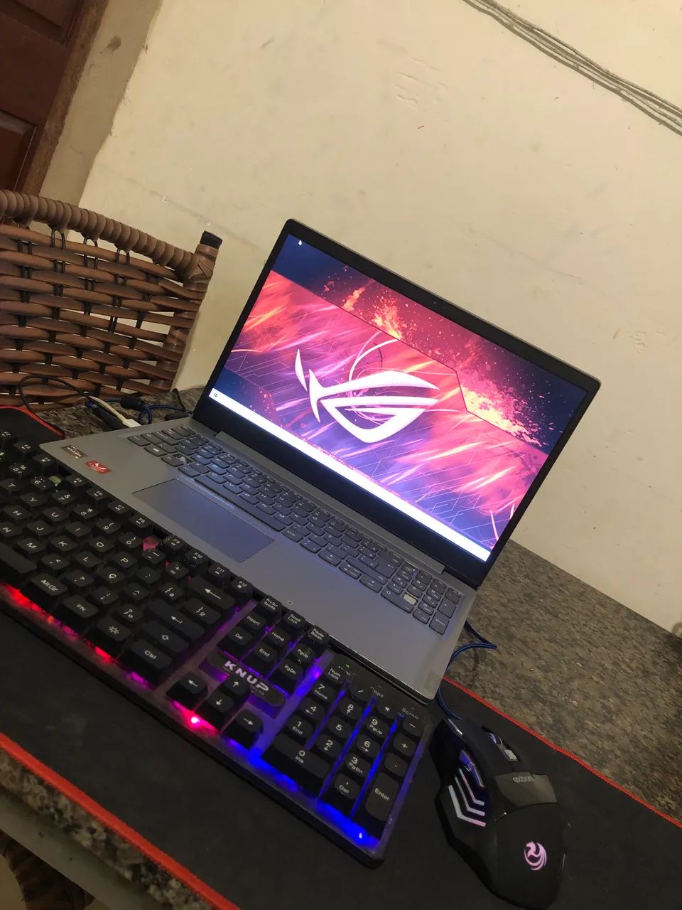 Lenovo Ideapad Ryzen 5