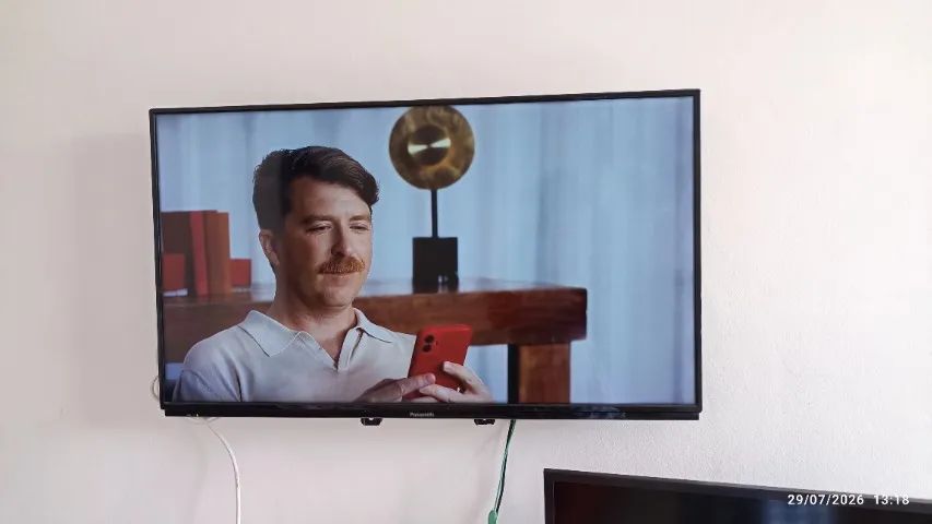 Televisão Panasonic 32  - Foto 2