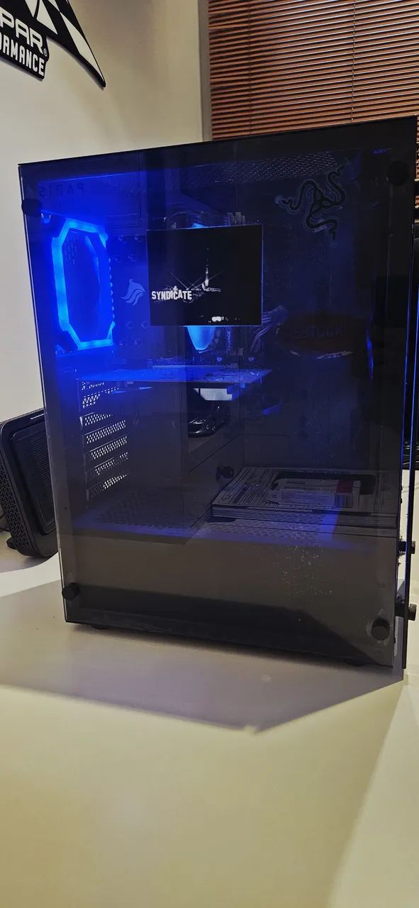 Computador Pichau Gamer, Ryzen 5 3500X, com teclado Gamer e suporte de chão 