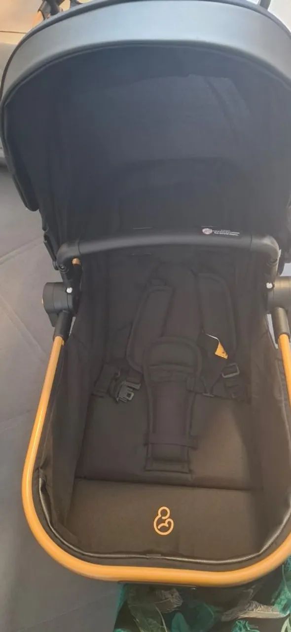 Baby stroller65580425308033125