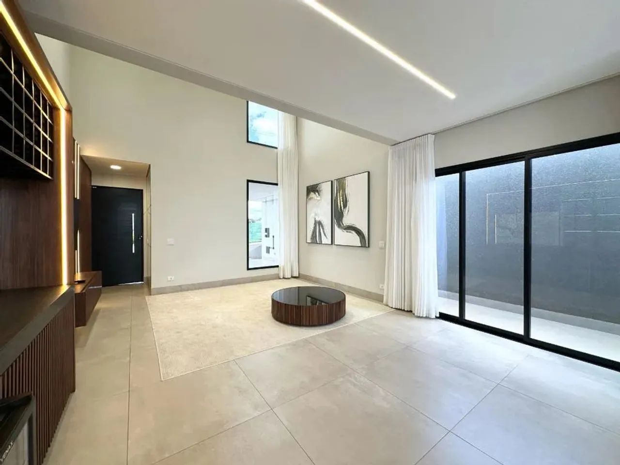 Casa à venda em Maringá, Parque Industrial, com 3 suítes, com 220 m², Condomínio Horizonta - Foto 8