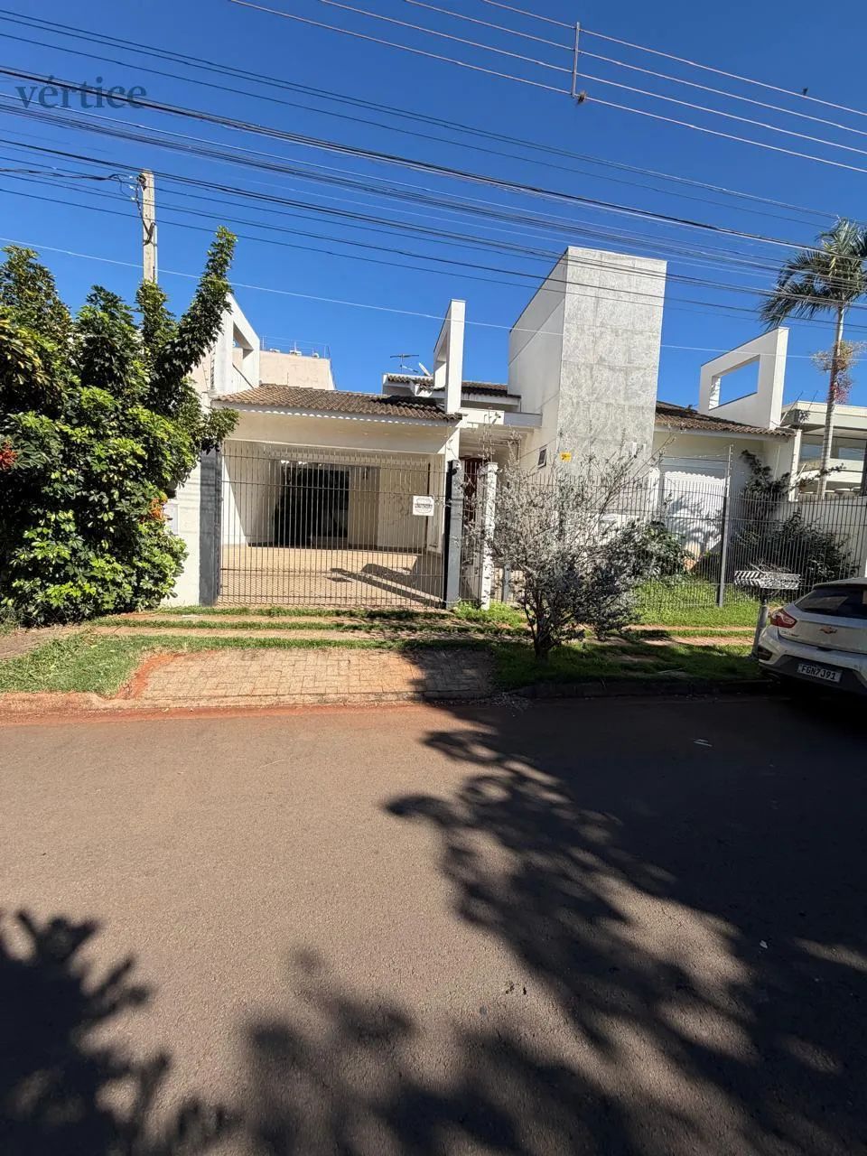 Casa à venda em Maringá, Jardim Cidade Monções, com 4 quartos, com 244.43 m² - Foto 2