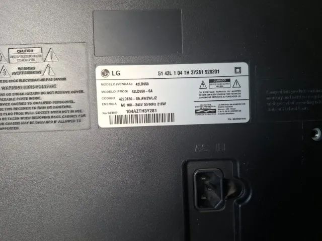 TV LG 42LD650 - Excelente estado de conservação - Sem defeitos  - Foto 2