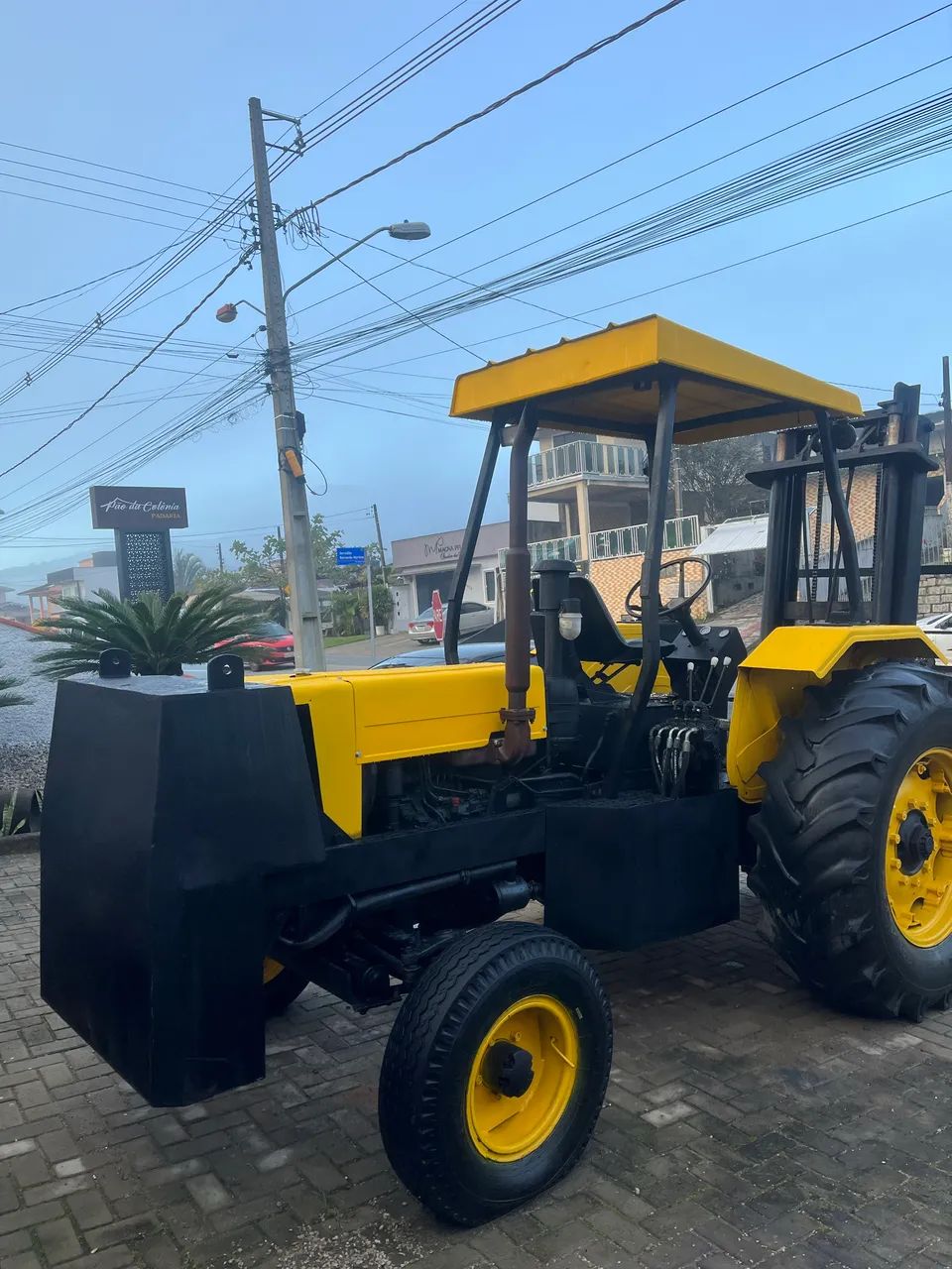 Trator invertido modelo  78 com deslocador - Foto 4