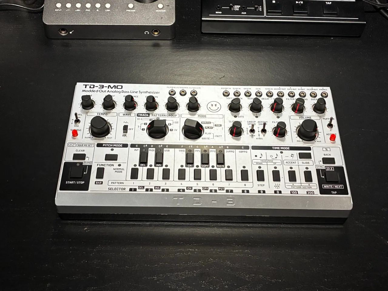 Behringer TD-3-MO Silver (Clone 303 Devilfish) - Foto 2