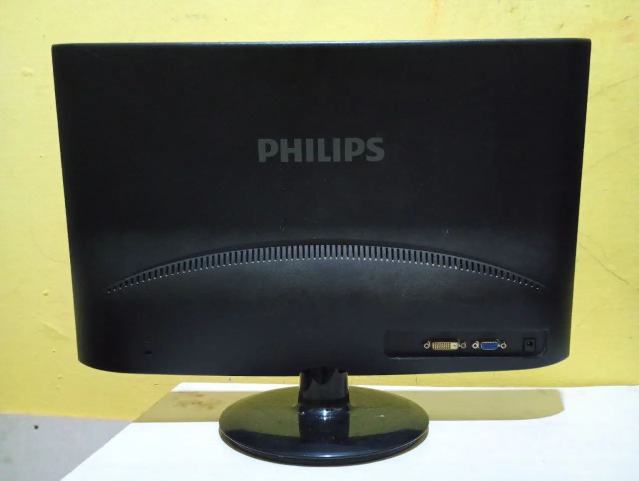 Monitor 19 polegadas led Philips 443789803604551681