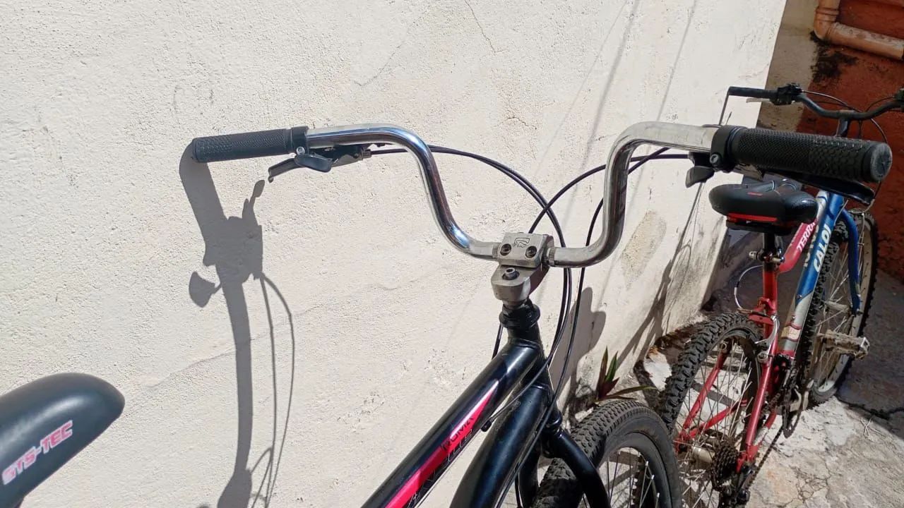 Bicicleta  - Foto 3