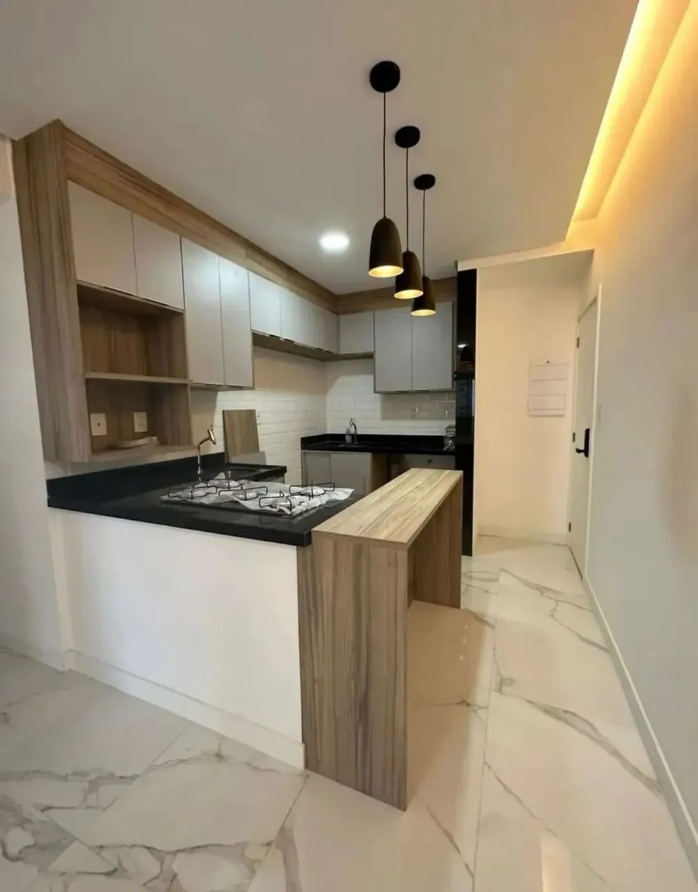 Alugo apartamento 100% mobiliado - no Ed. Felicitá