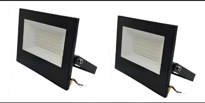 Refletor de Led 100W Branco Frio - Foto 2