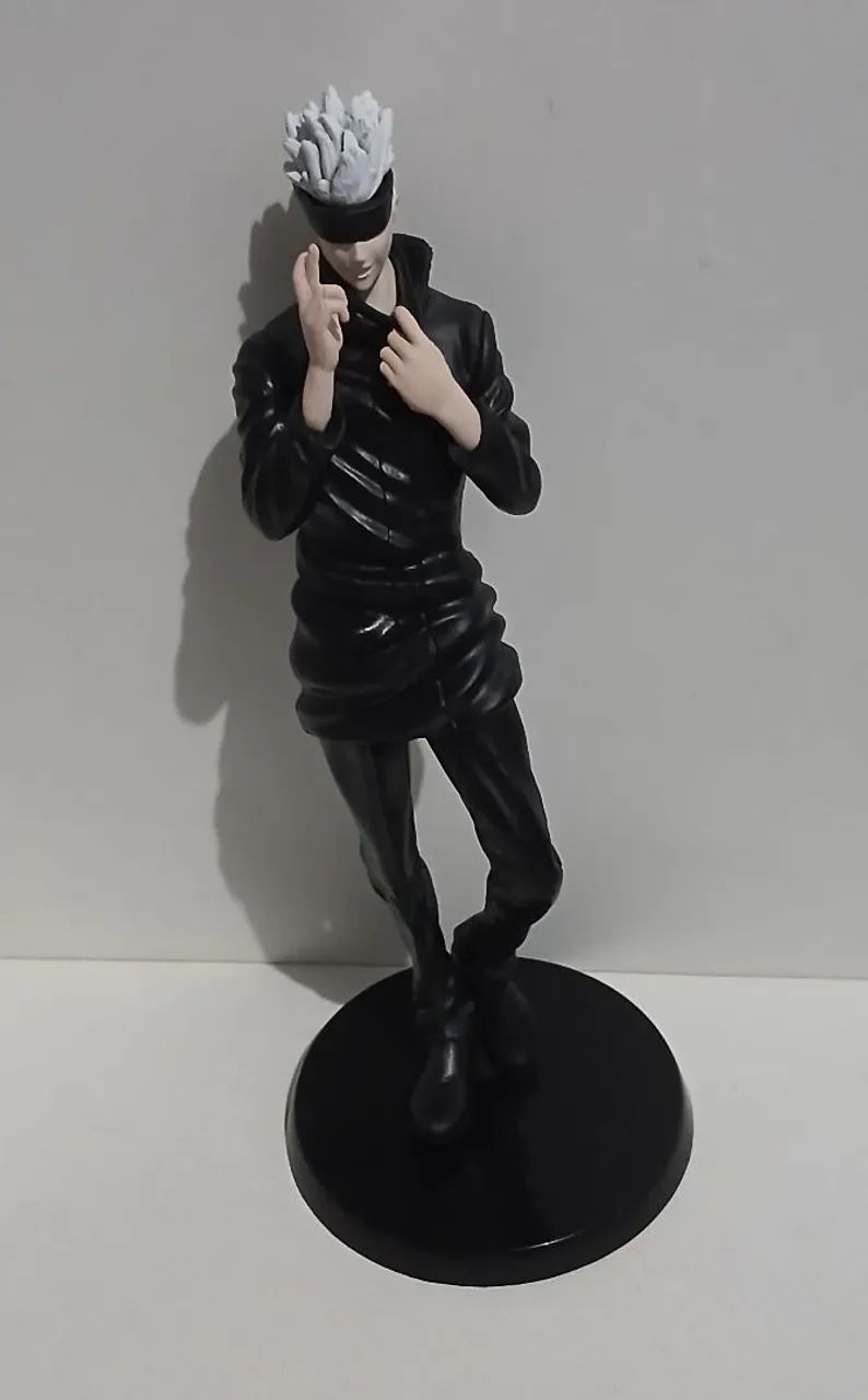BONECO ACTION FIGURE JUJUTSU SATORU GOJO
