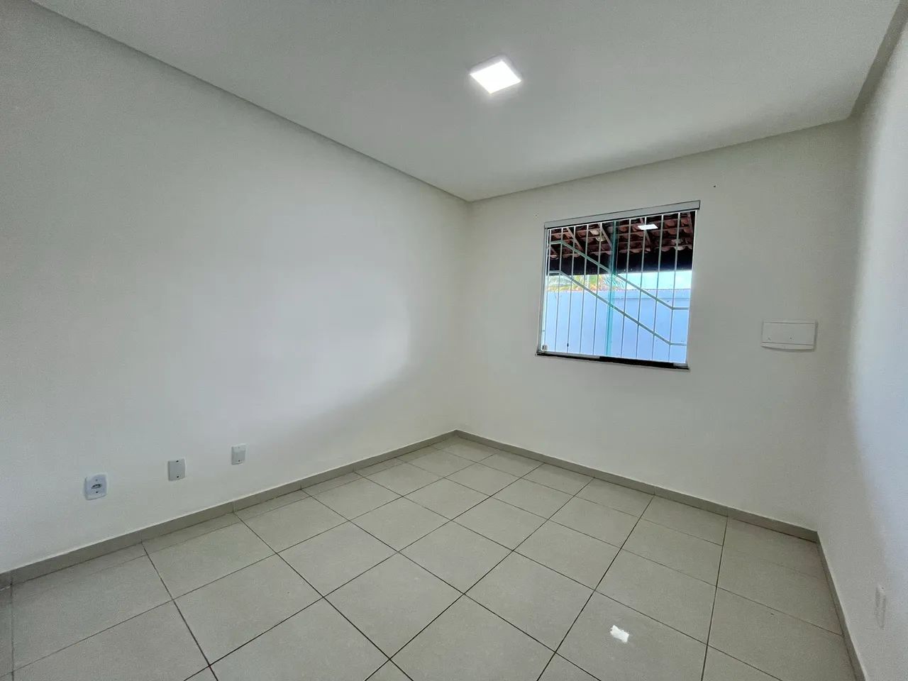 Casa 3/4, garagem e quintal, Aruanã - Foto 2