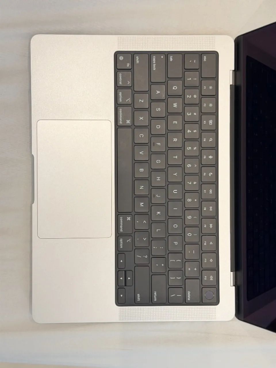 MacBook Pro 14