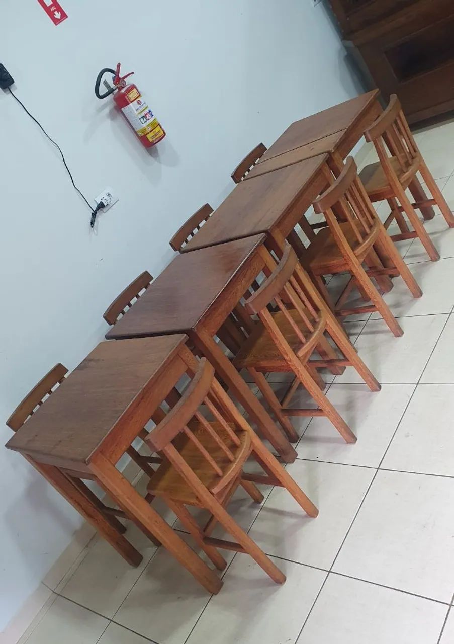 Conjunto de mesas rústicas 