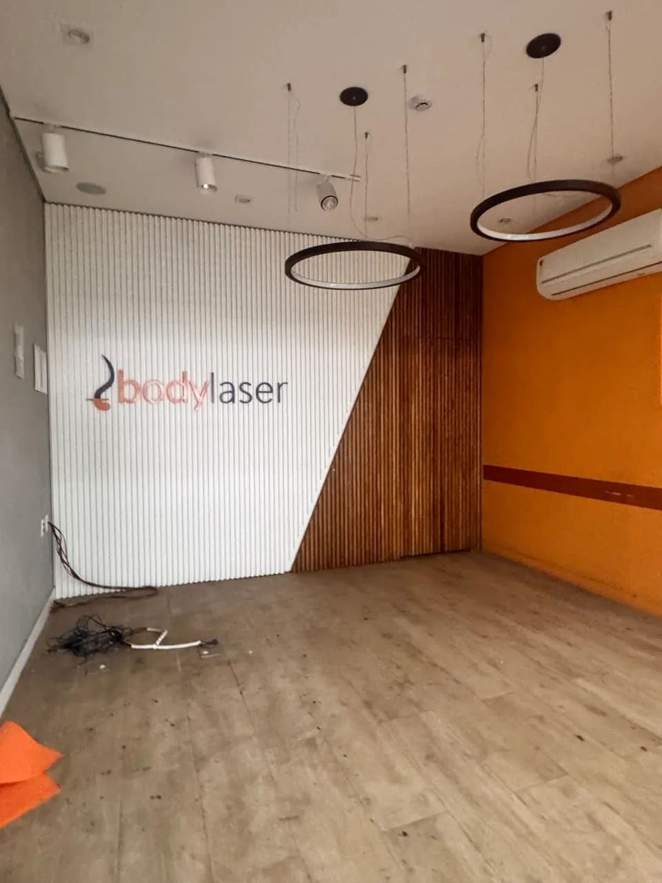 Loja em galeria na Travessa Marechal Deodoro, 976 - Loja   100 m² - Foto 4