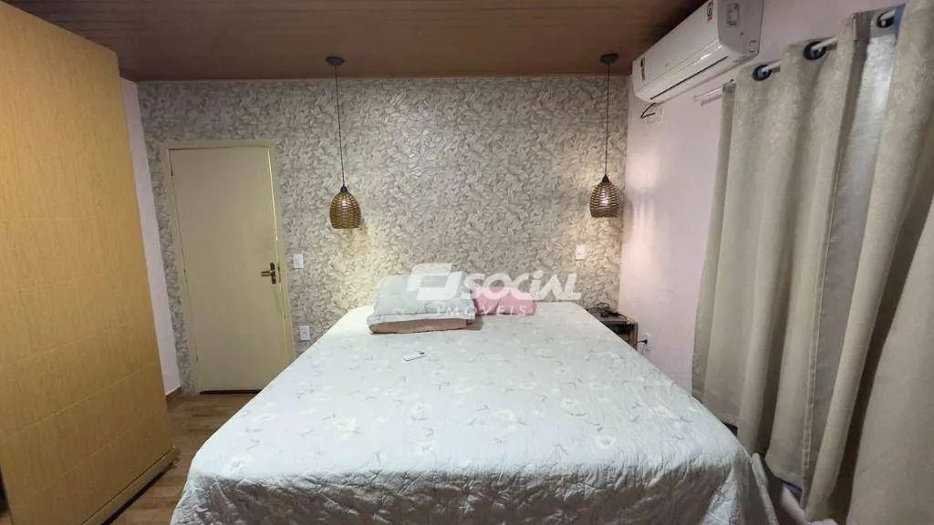 Casa com Piscina e Energia Solar no Condomínio Nova Era III - Foto 4