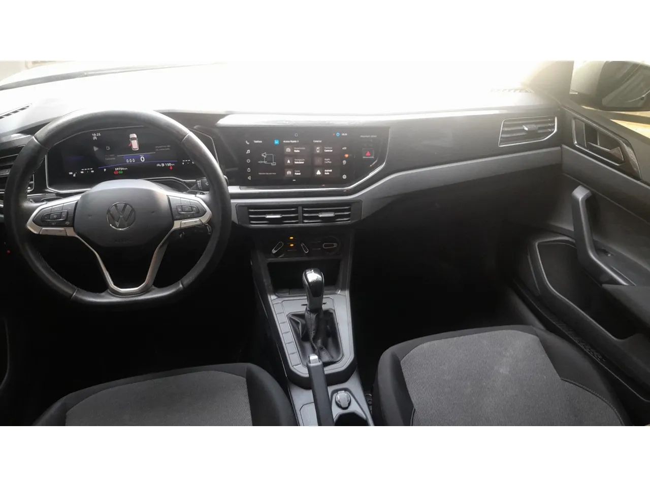Volkswagen Virtus TSI 1.0 Flex 12V 4p Aut., foto 10 de 16