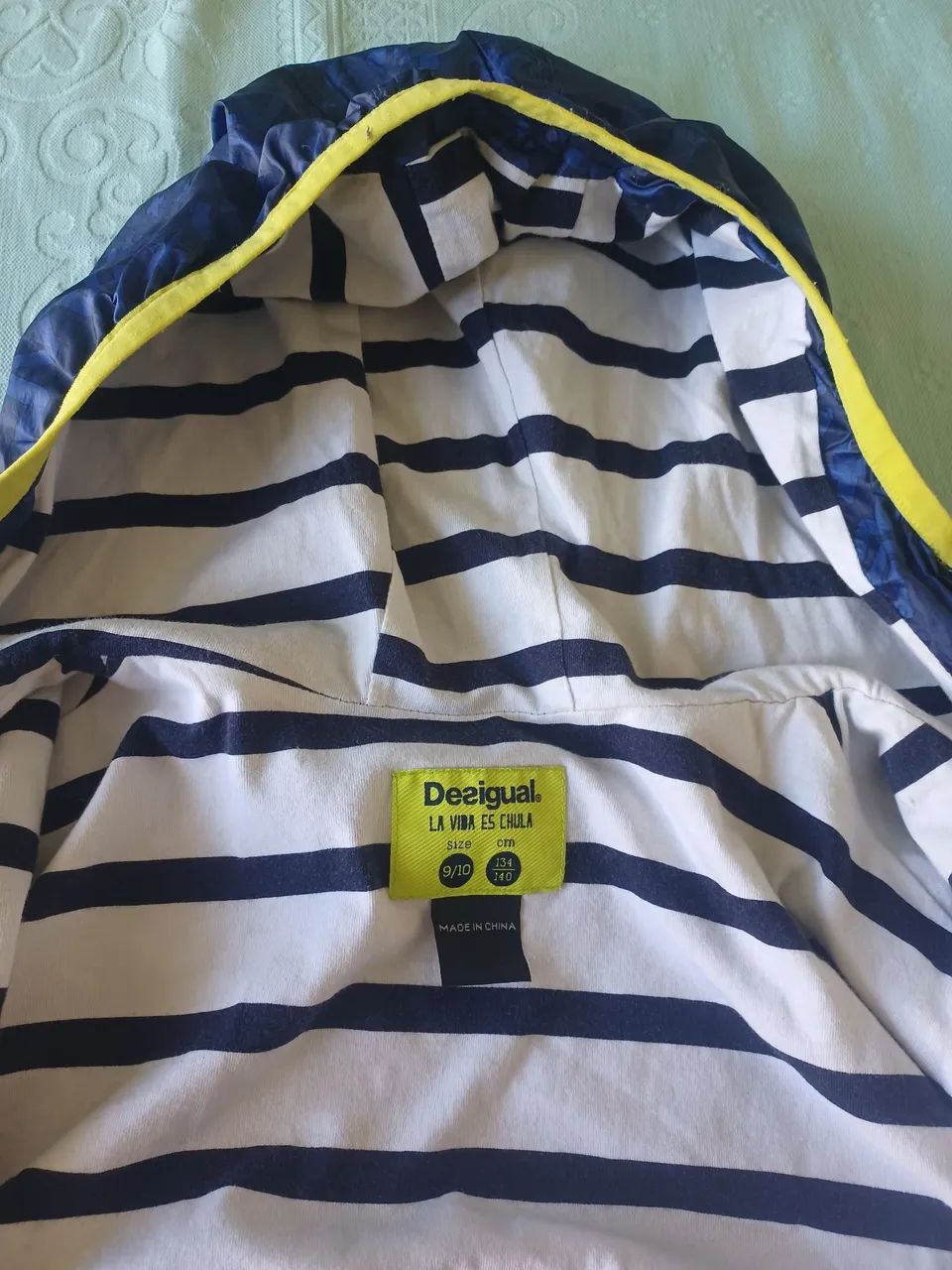 Excelente Jaqueta corta - vento Marca Desigual  - Foto 4