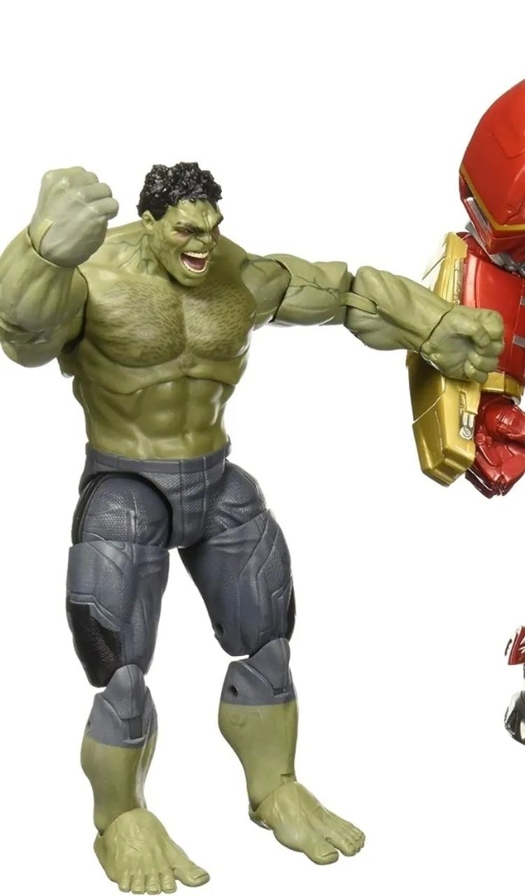 Marvel Legends Hulk Studio 10Th