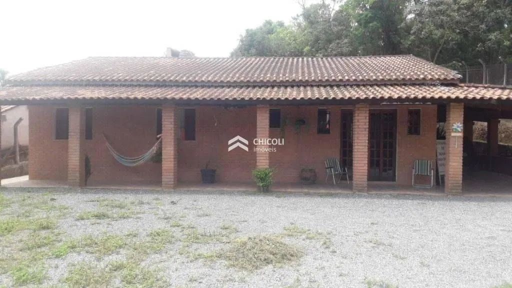 CH0241 - Chácara - com 3 quartos, Pavão (Canguera) - São Roque