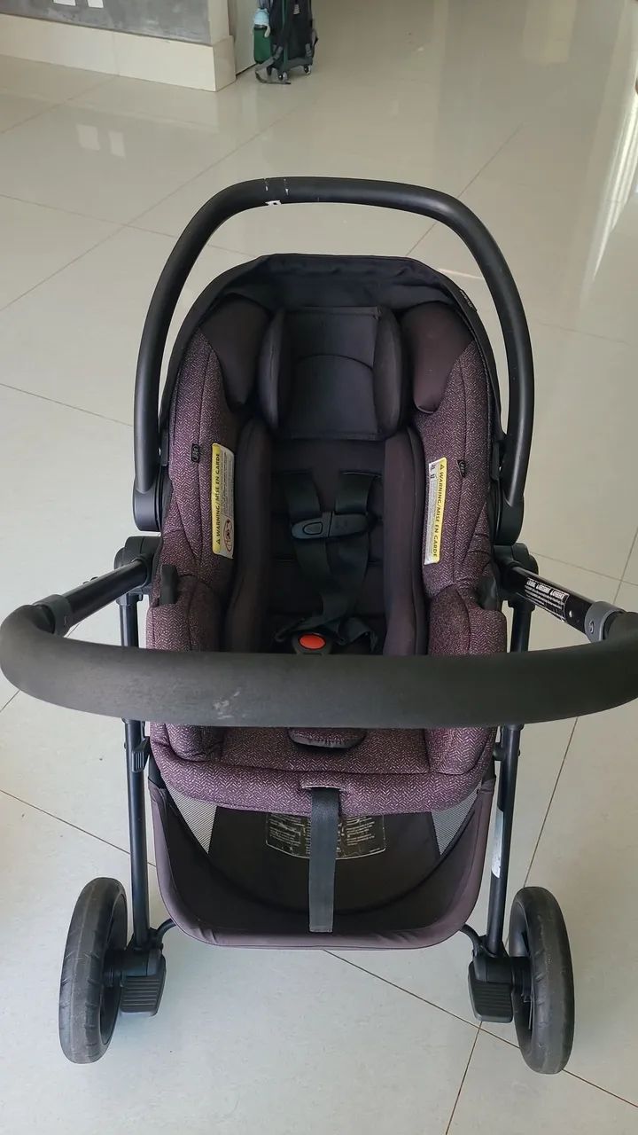 Carrinho de bebê. - Foto 2