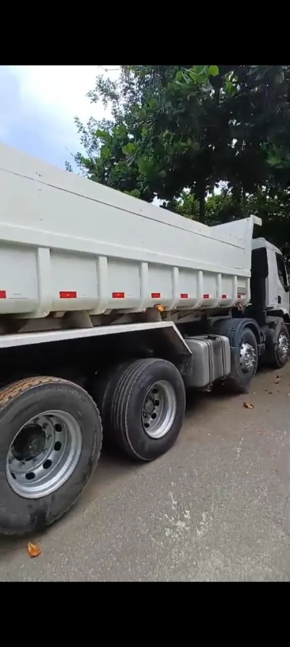 volvo vm 270 2012 - Foto 3