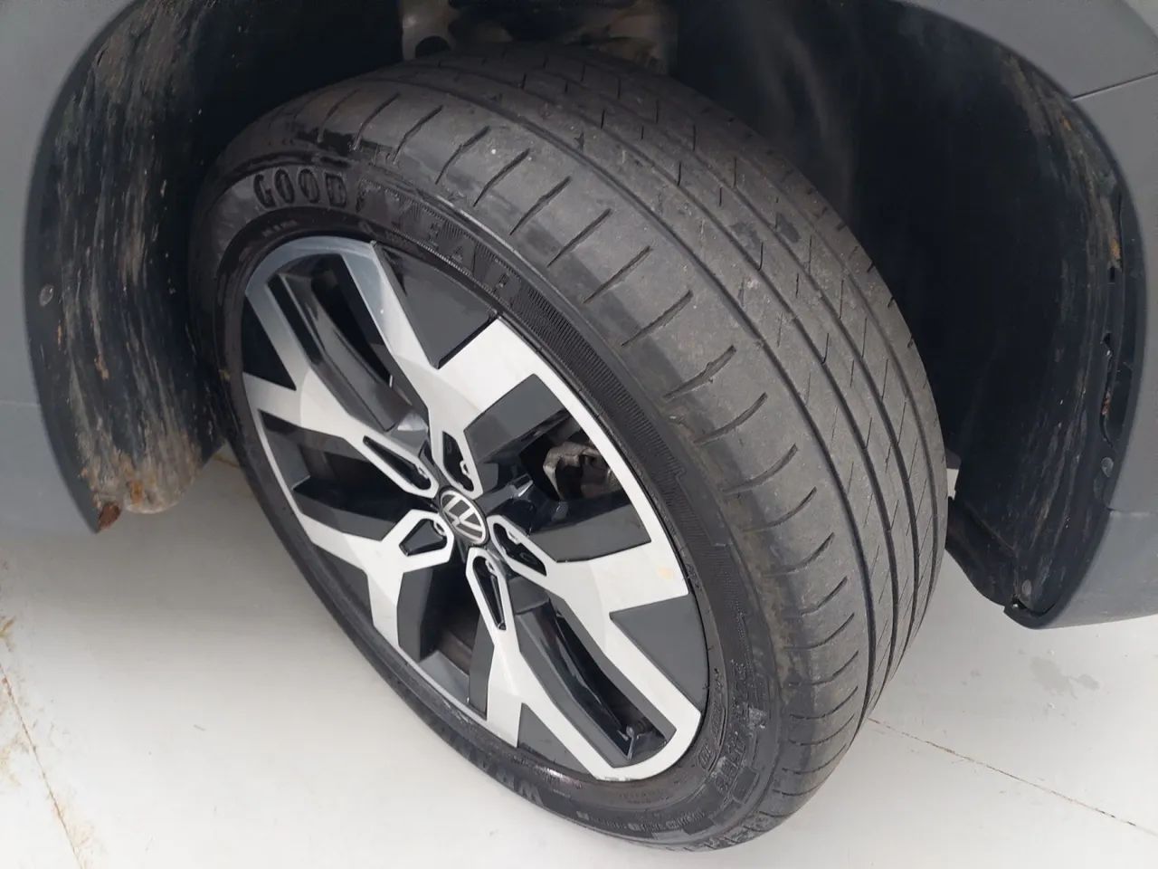 Volkswagen Taos Highline 1.4 250 TSI Flex Aut., foto 13 de 18