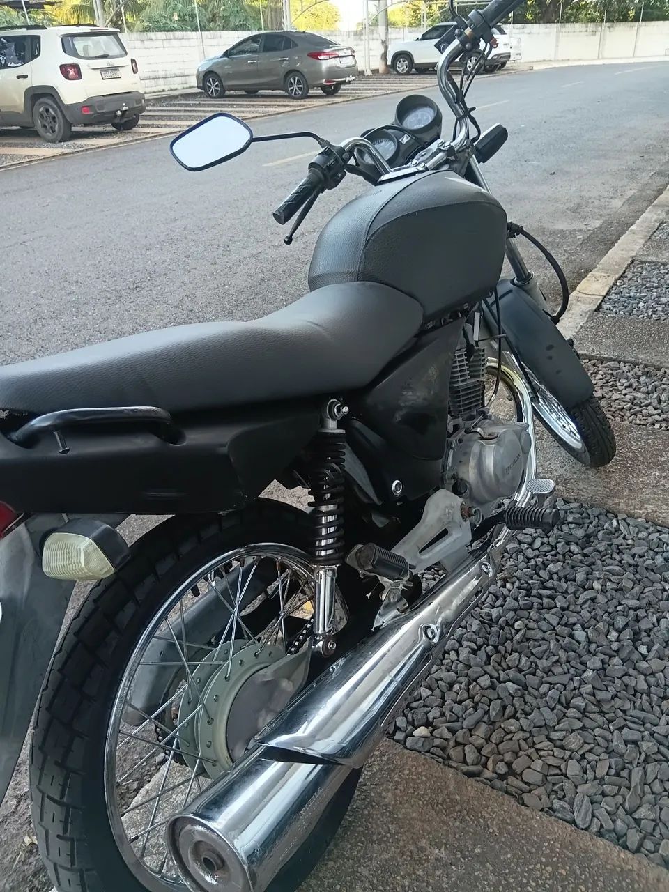 MOTO TITAN 150 - Foto 4