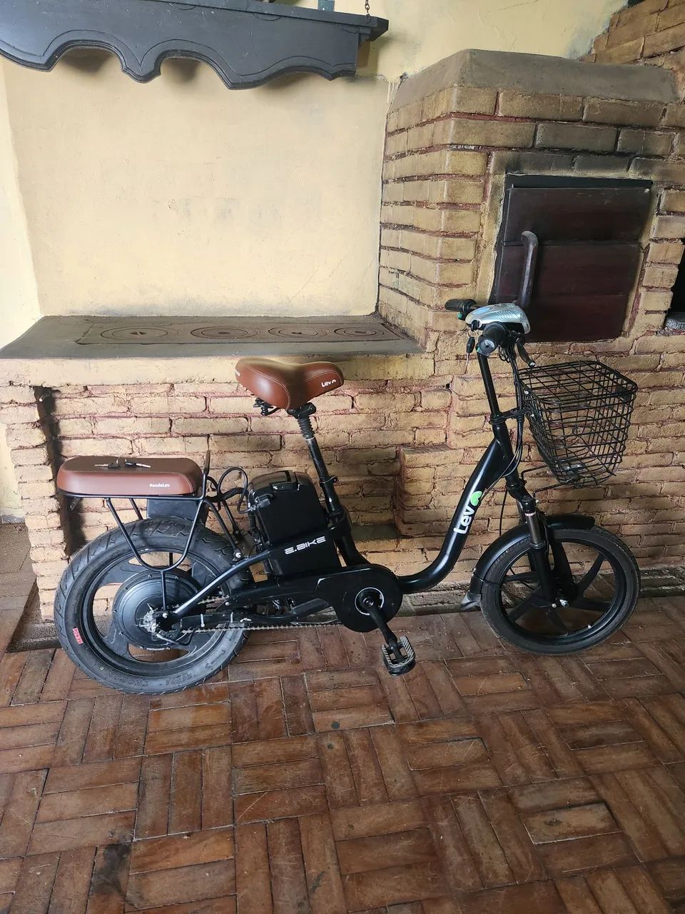 Bicicleta elétrica E-Bike Lev - Lítio 