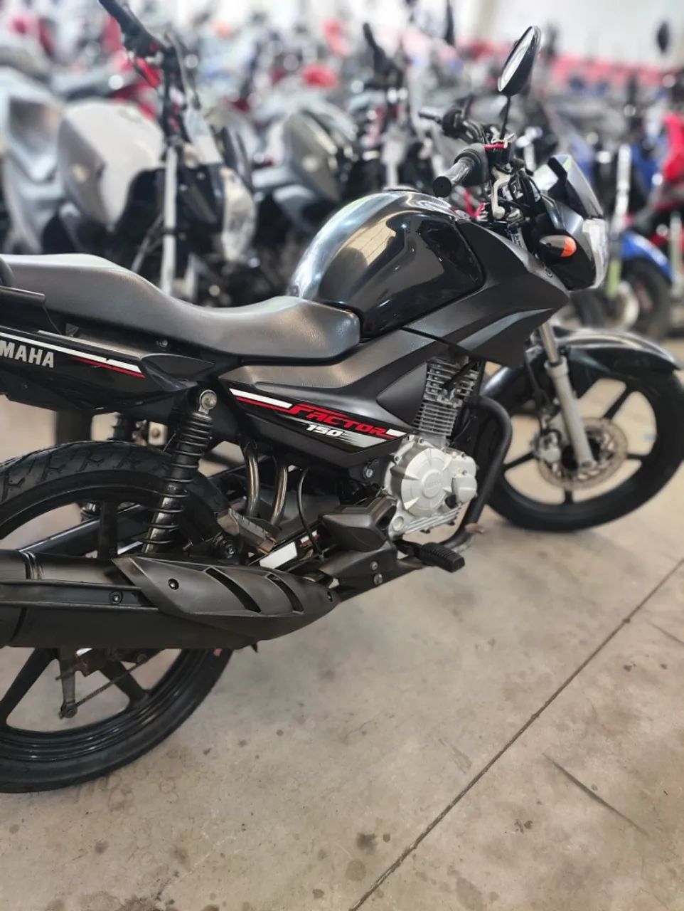 Yamaha YBR 150 Factor 150 cc  - Foto 5