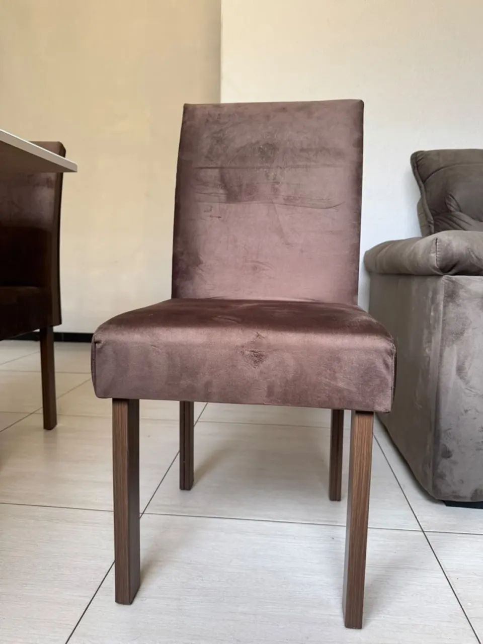 Mesa 6 cadeiras com tampo em mdf+vidro - Foto 2