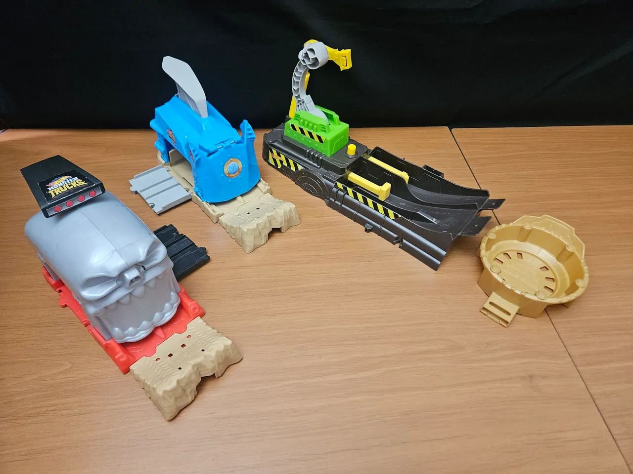 Hotwheels Monster Truck lote de pistas - Foto 5